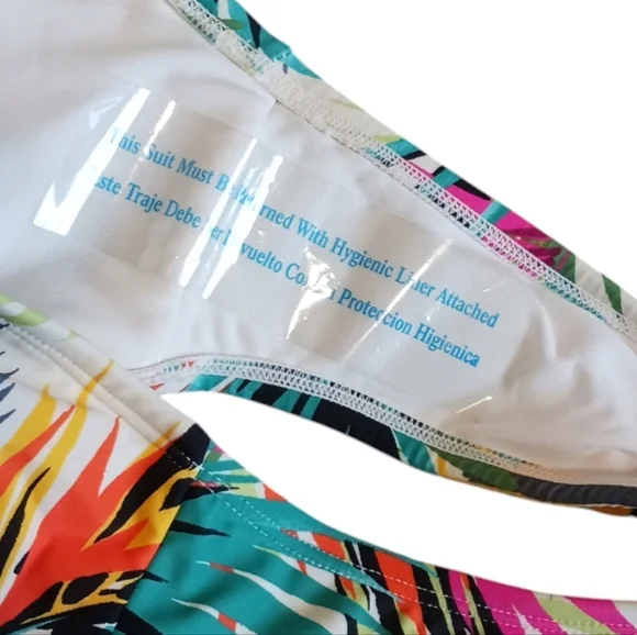 Shade & Shore Plunge Neck Tropical Swimsuit - Picture 9 of 10